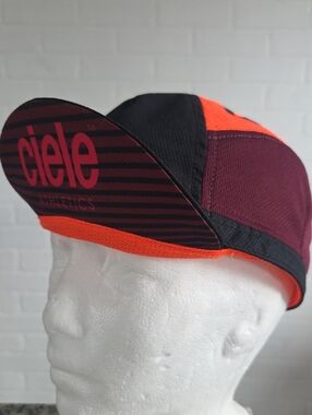 Ciele Athletics Men’s Multi-Color Running Cap — Maroon & Orange
